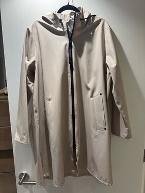 Stutterheim Beige Raincoat with Black Zip Pull